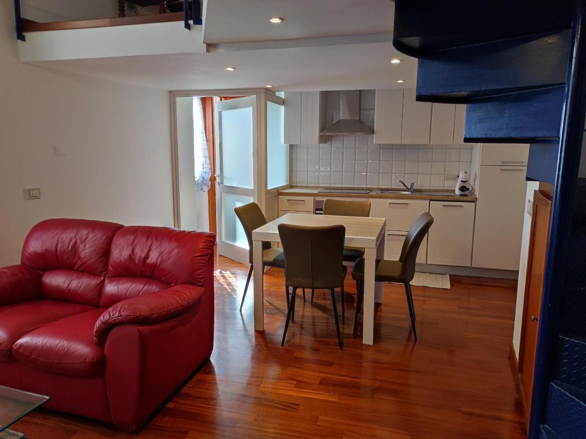 Marina Apartment City Centre Cagliari Zewnętrze zdjęcie
