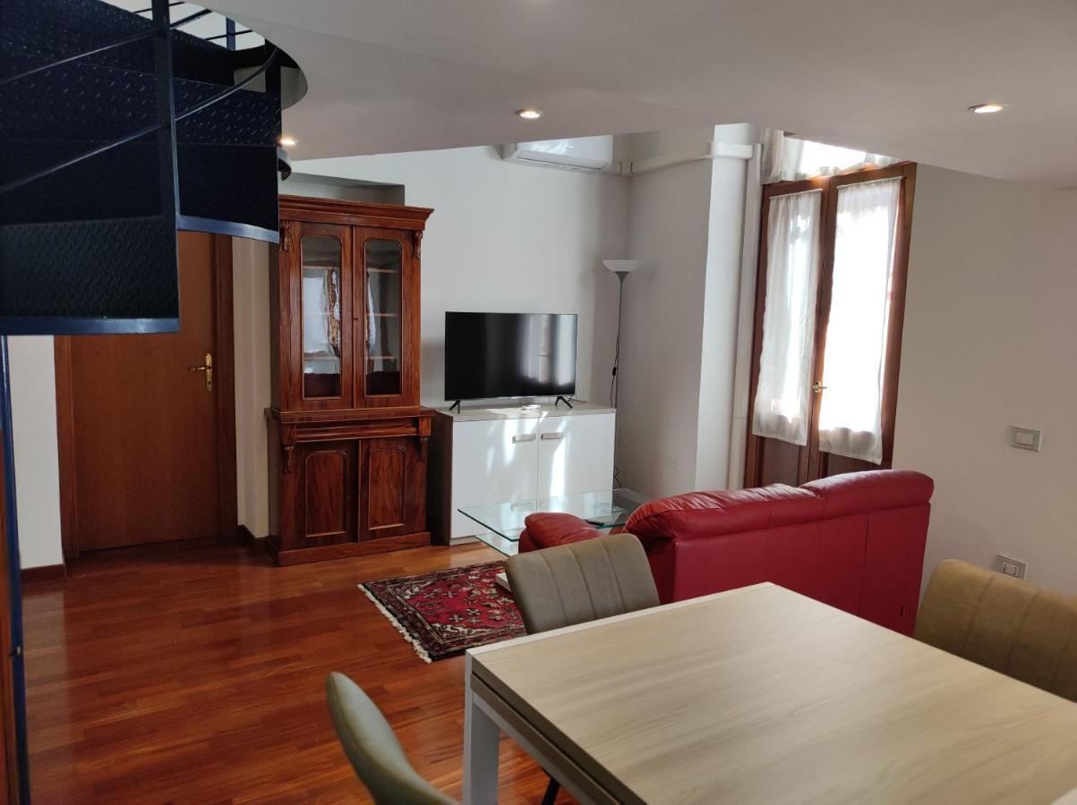 Marina Apartment City Centre Cagliari Zewnętrze zdjęcie